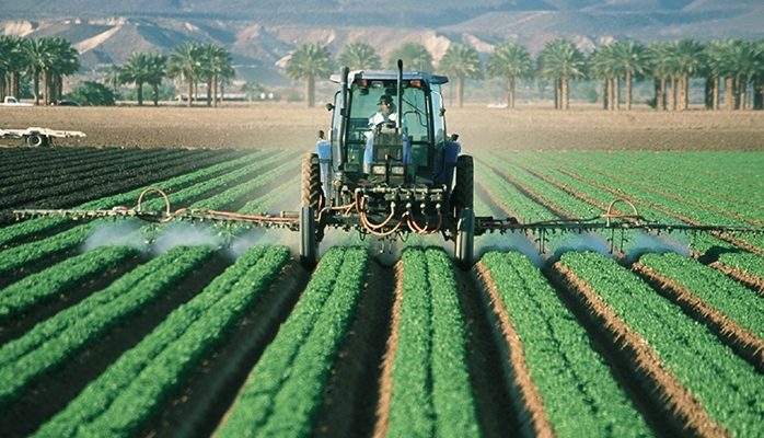 Loi Egalim : un nouveau décret pour limiter l’exposition humaine, animale et environnementale aux produits phytopharmaceutiques 